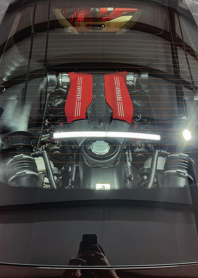 Ferrari 488 Clean engine bay