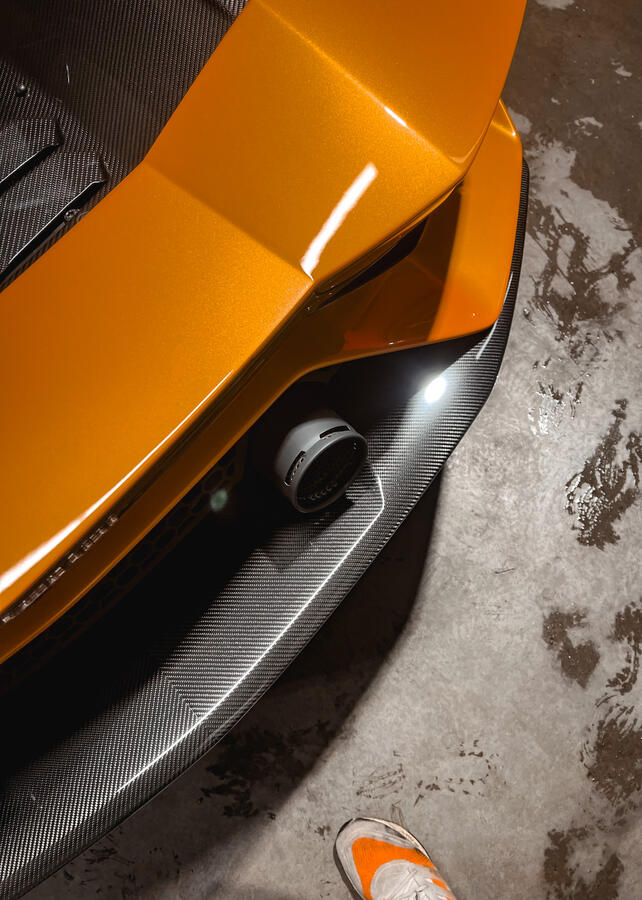 Lamborghini Aventador clean